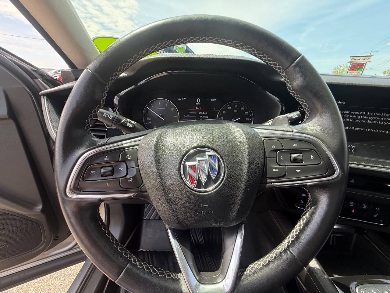 Used 2022 Buick Envision Essence w/ Sport Touring Package AWD/4WD image 20