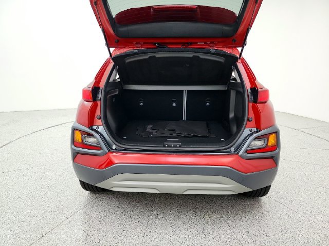Used 2021 Hyundai Kona Limited AWD/4WD image 19