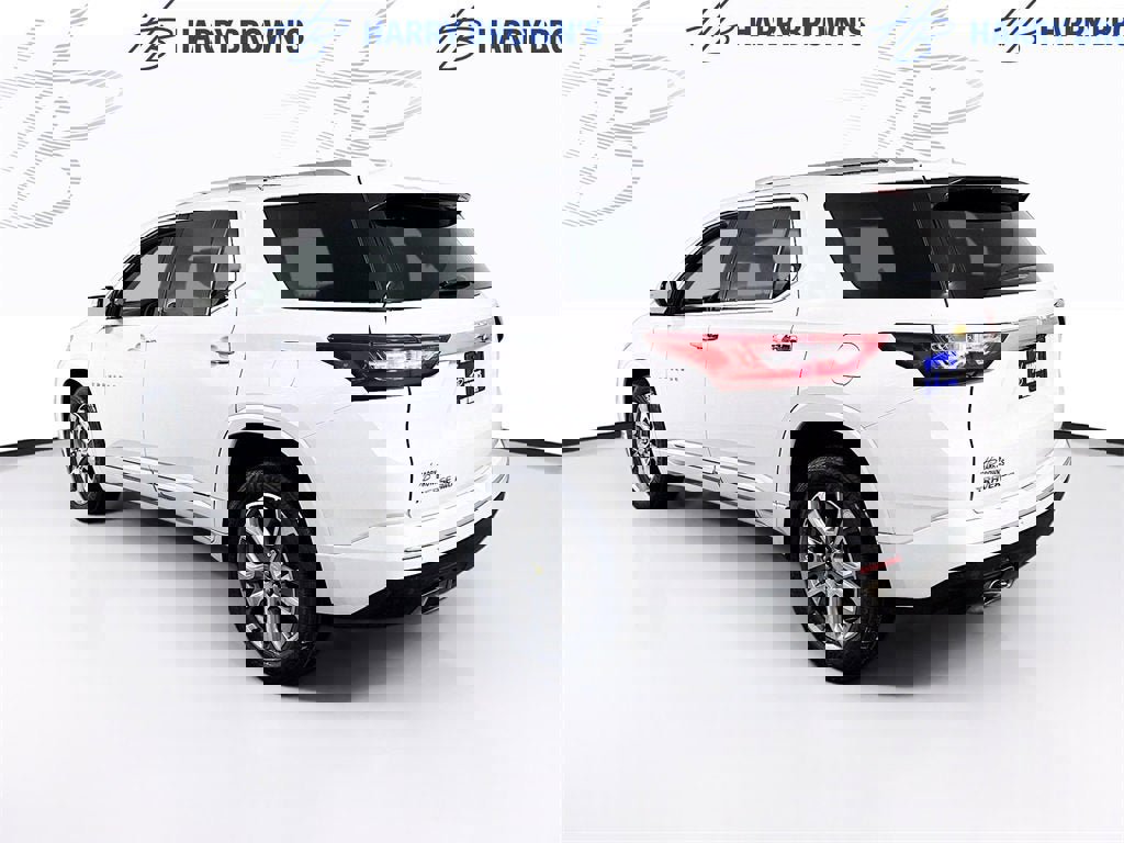 Used 2020 Chevrolet Traverse Premier image 32