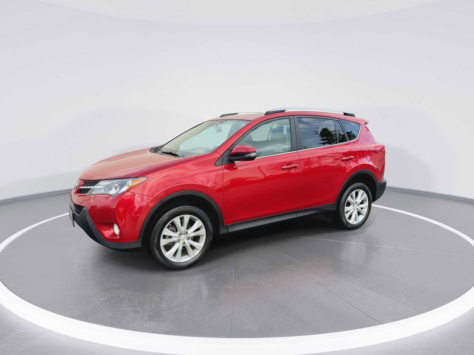 Used 2013 Toyota RAV4 Limited AWD/4WD image 4