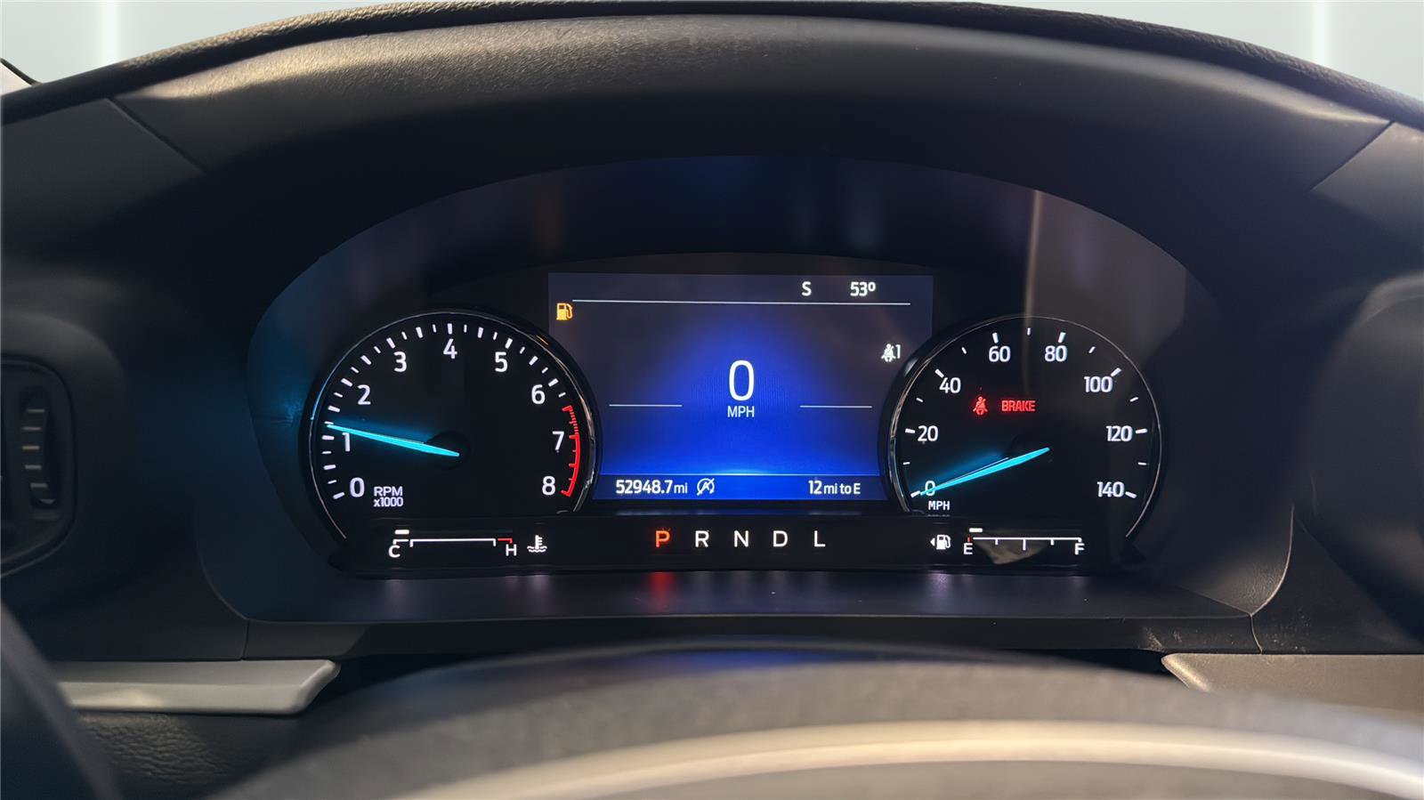 Used 2024 Ford Explorer XLT RWD image 12