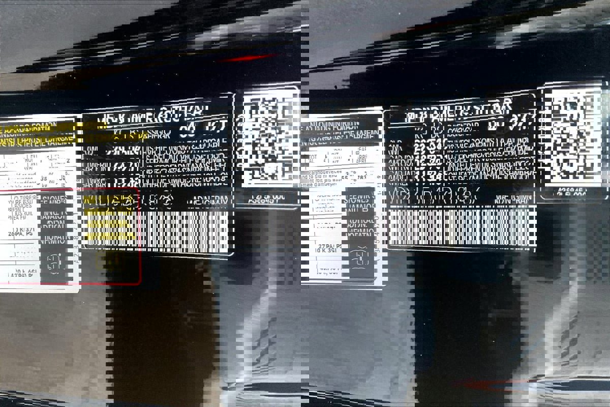 Used 2018 Mercedes-Benz E 400 Coupe w/ Premium 1 Package image 30