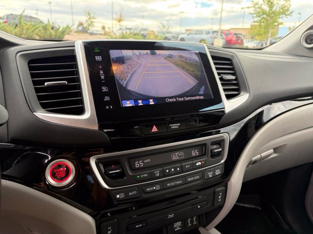 Used 2016 Honda Pilot Touring image 30