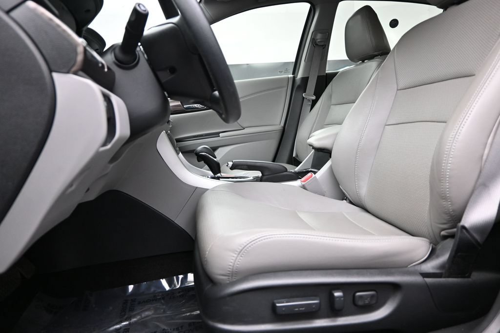Used 2017 Honda Accord EX image 14