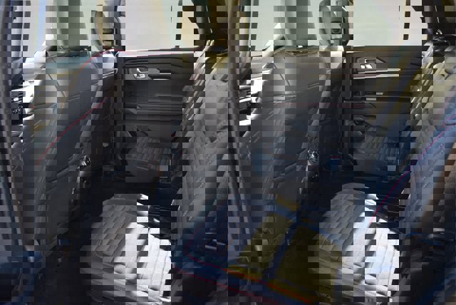 New 2026 Ford Explorer ST-Line w/ ST-Line Street Pack image 5