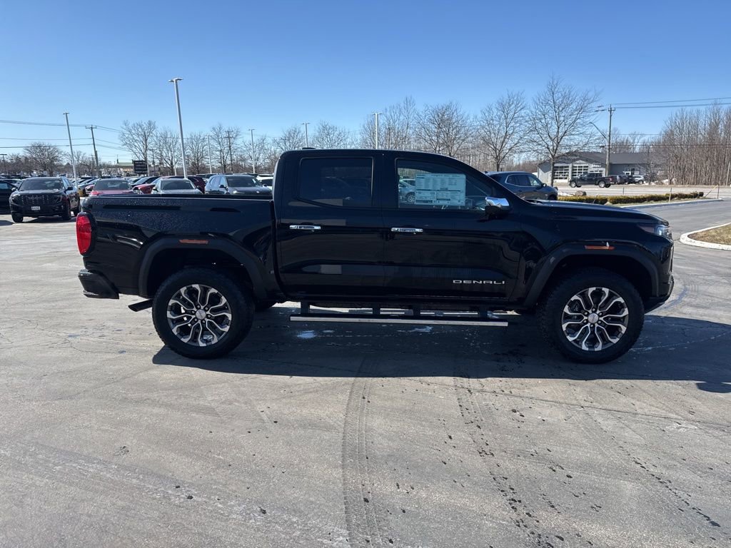 New 2026 GMC Canyon Denali image 8