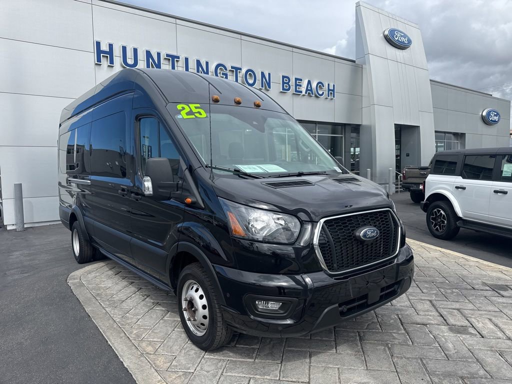 Used 2025 Ford Transit 350 XLT RWD image 1