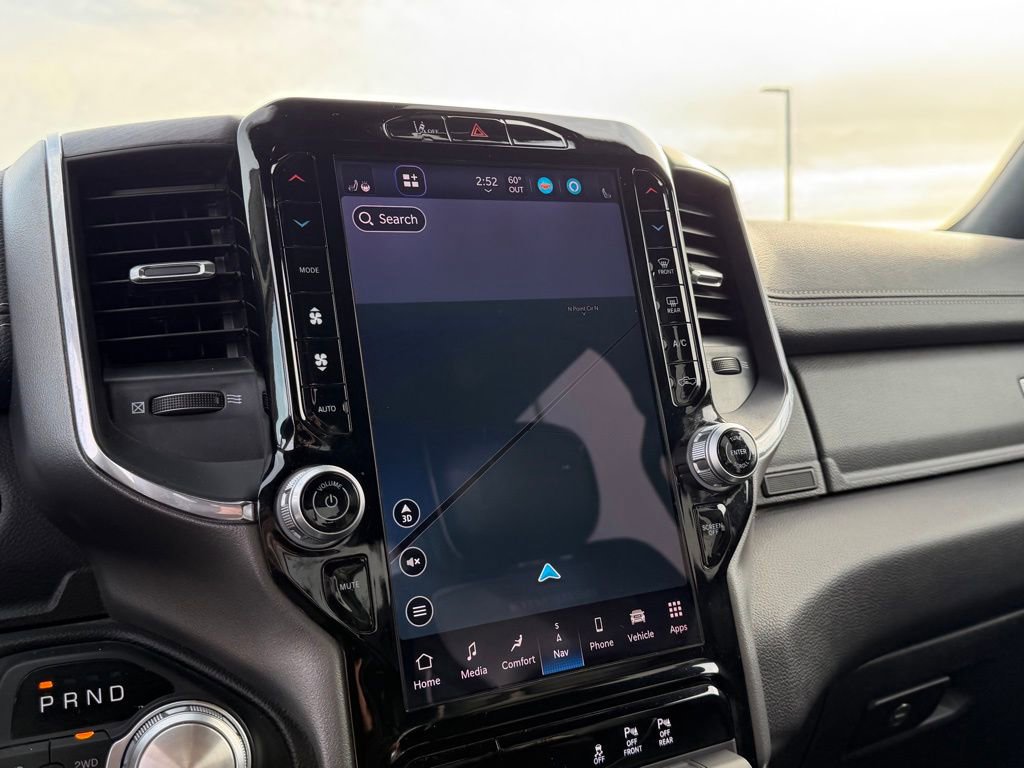 Used 2025 RAM 1500 Laramie image 33