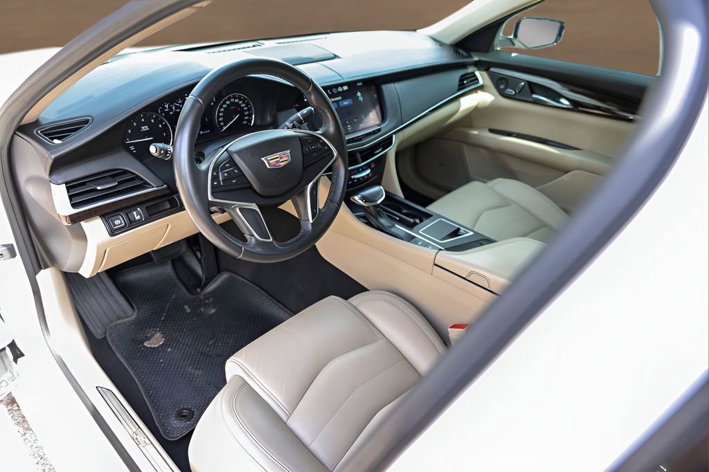 Used 2018 Cadillac CT6 2.0T RWD image 10