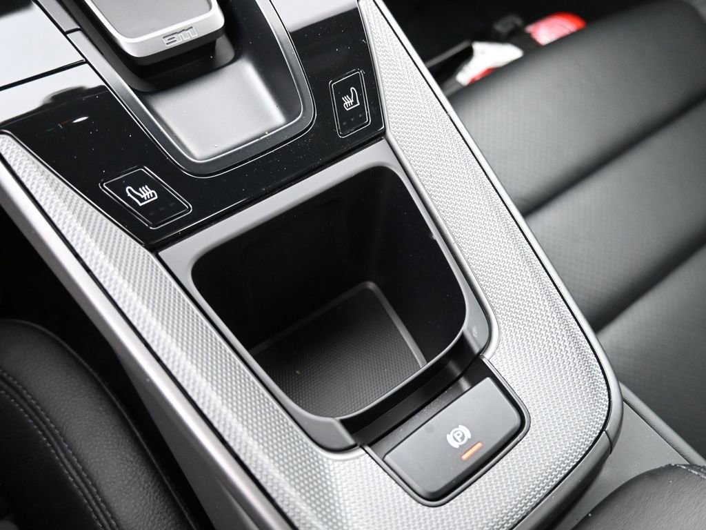 Certified 2022 Porsche 911 Carrera image 22