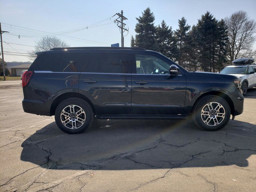 New 2026 Ford Expedition Active AWD/4WD video 2
