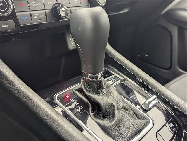 Used 2024 Jeep Compass Limited w/ Elite Group image 17