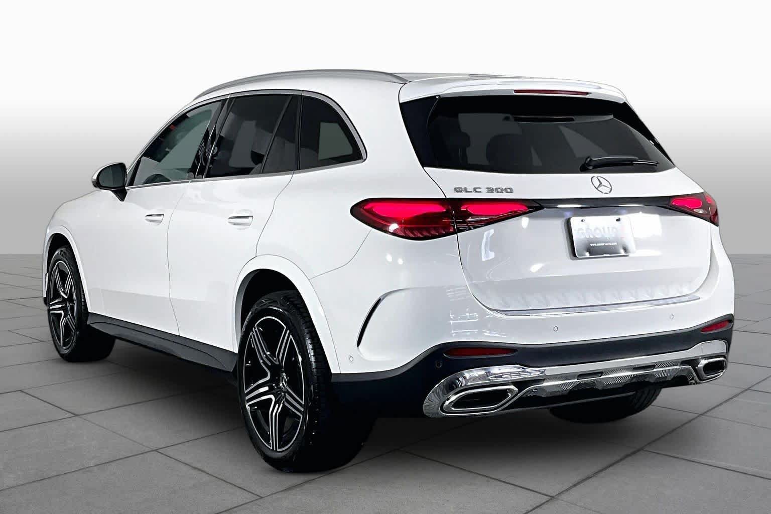 Used 2023 Mercedes-Benz GLC 300 image 11