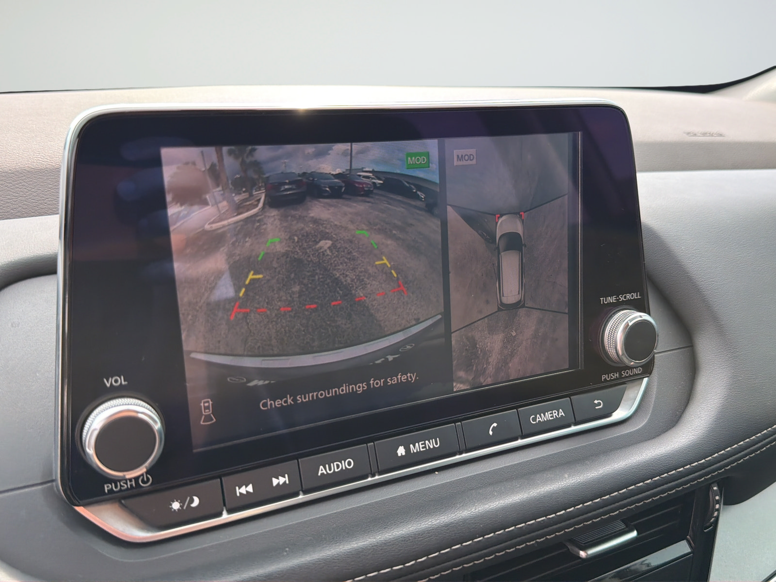 Certified 2021 Nissan Rogue SV FWD image 24