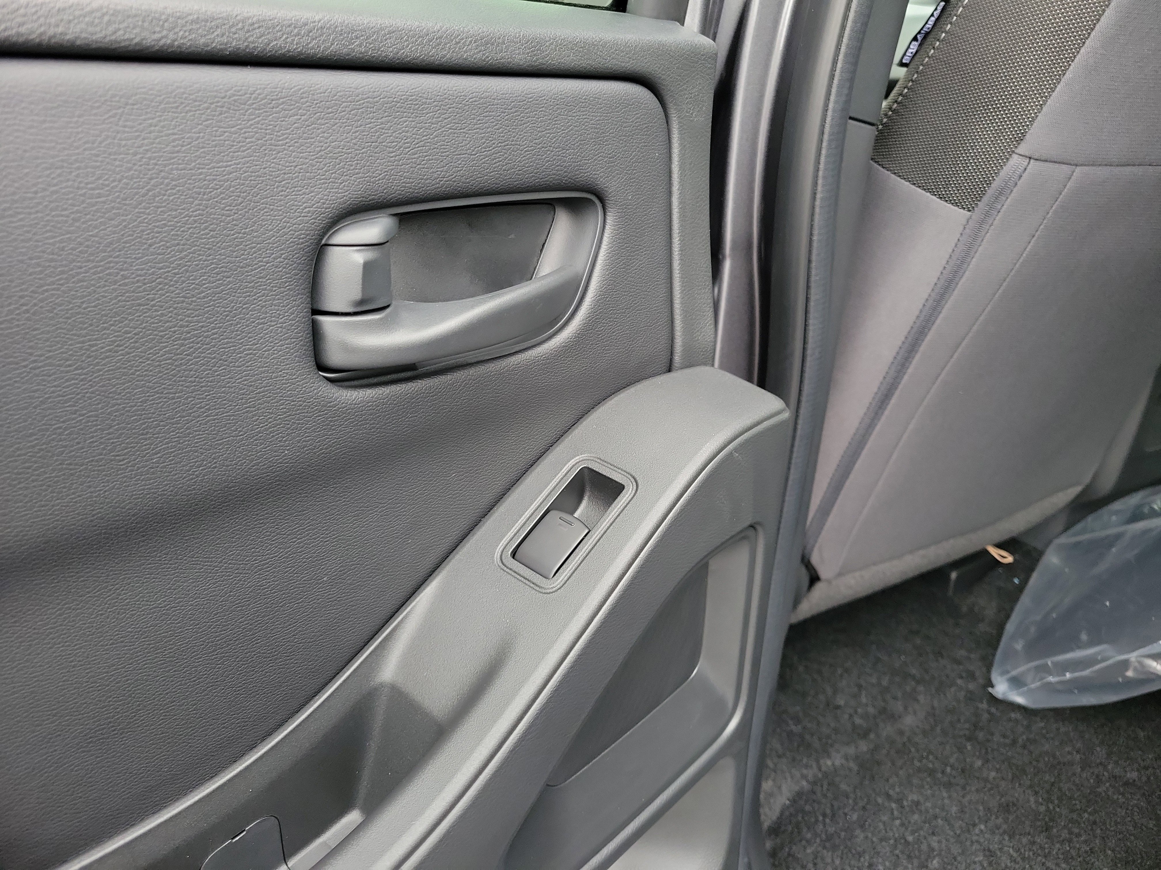 New 2026 Nissan Frontier SV image 13