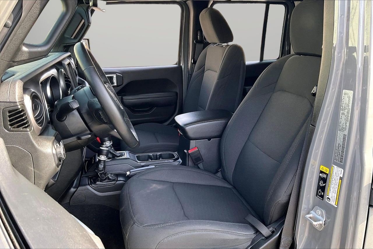 Certified 2023 Jeep Wrangler Willys image 22