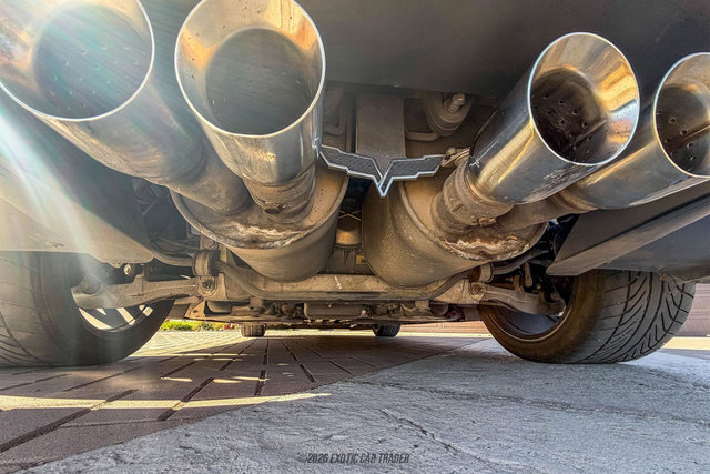 Used 2010 Chevrolet Corvette Coupe w/ 1LT image 63