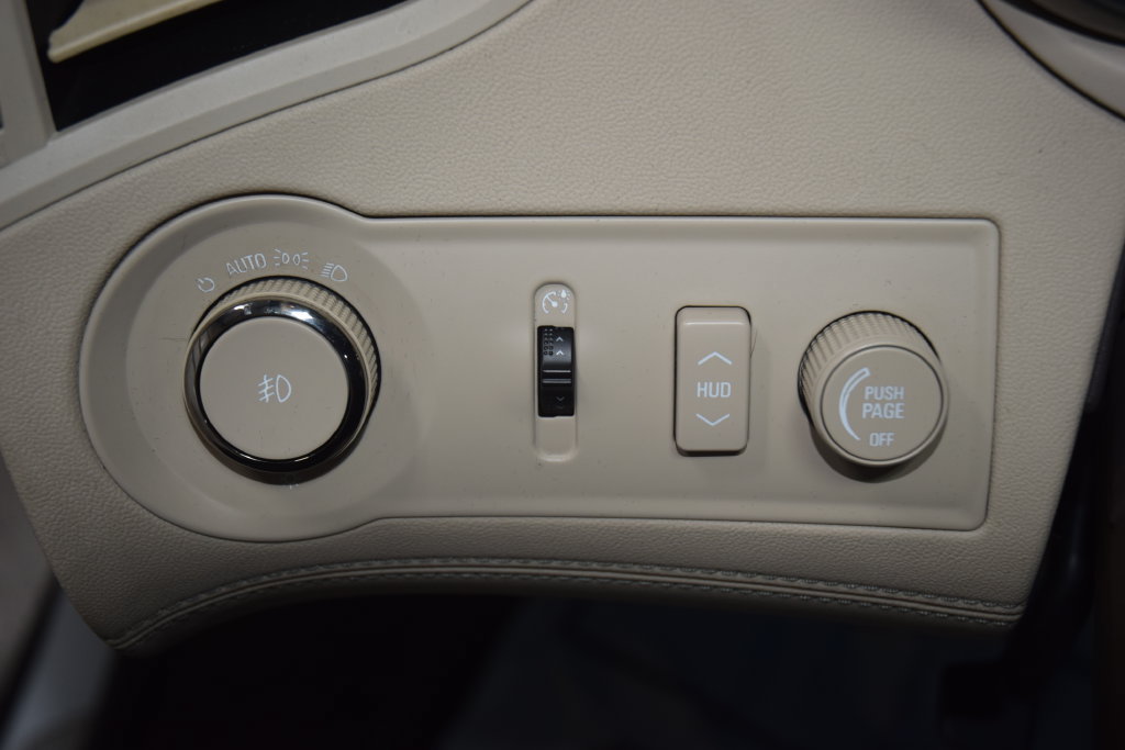 Used 2016 Buick LaCrosse Leather w/ Experience Buick Package FWD image 31