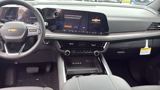 New 2026 Chevrolet Suburban Premier w/ Sun And Tow Package image 31