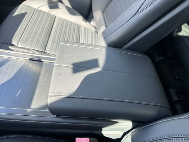 New 2026 Lincoln Nautilus Reserve AWD/4WD image 21