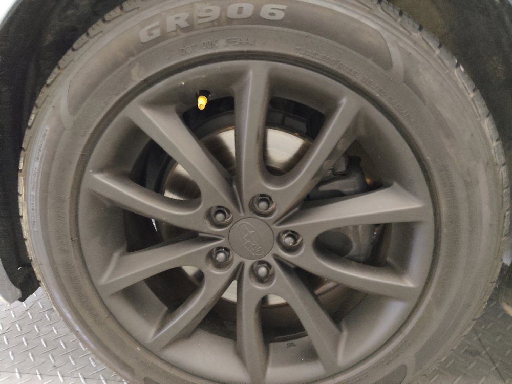 Used 2019 Subaru Impreza 2.0i Limited image 31