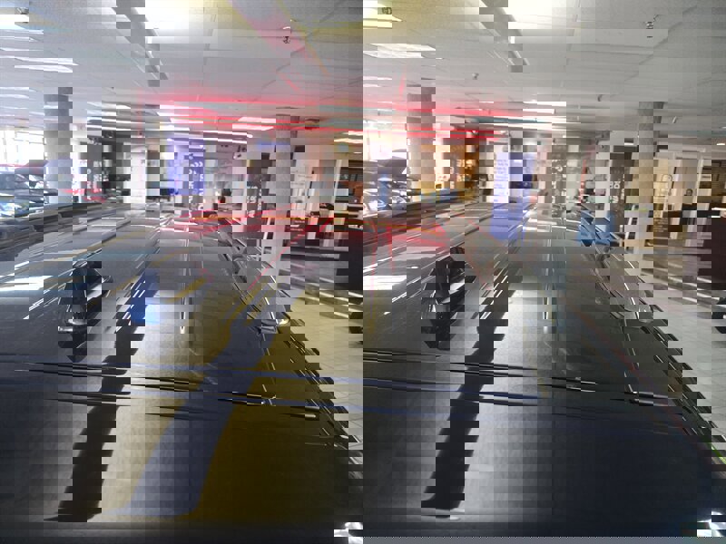 Used 2020 Chrysler Pacifica Touring-L image 27