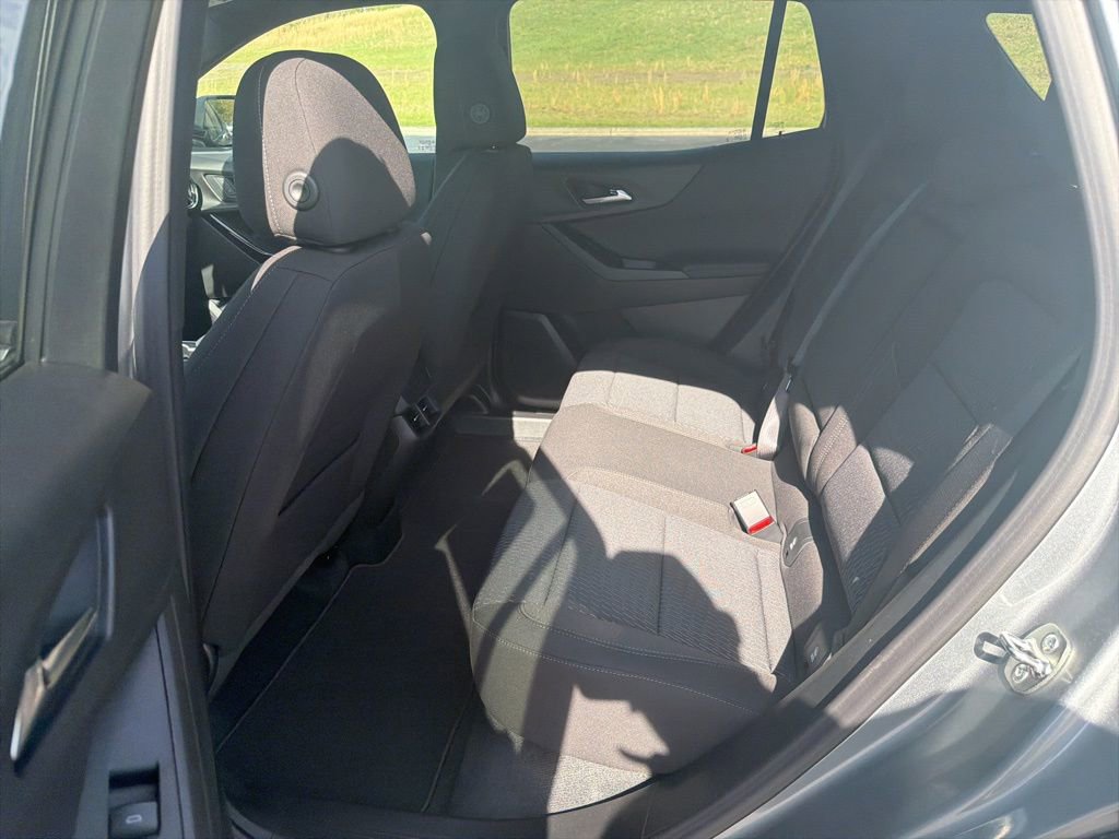 New 2026 Chevrolet Equinox LT image 33