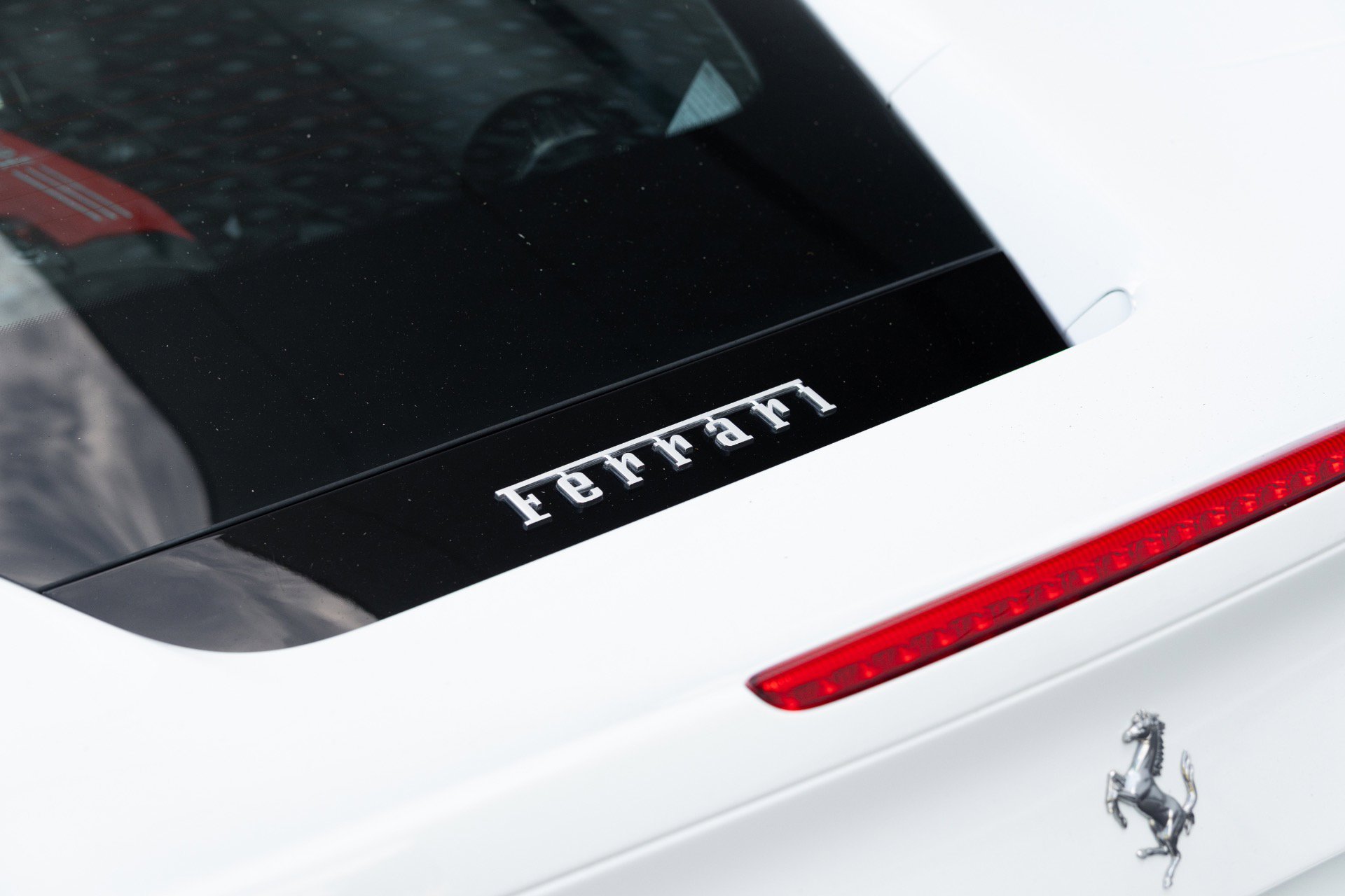 Used 2017 Ferrari 488 GTB RWD image 33