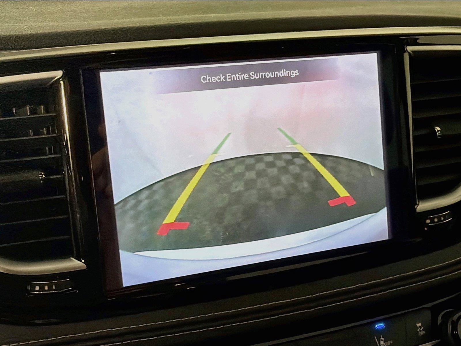 Used 2025 Chrysler Pacifica Limited FWD image 21