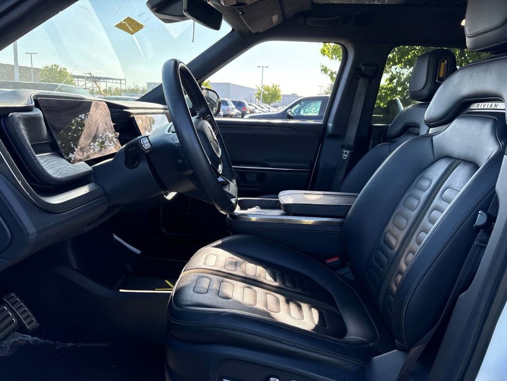Used 2022 Rivian R1S Launch Edition AWD/4WD image 16