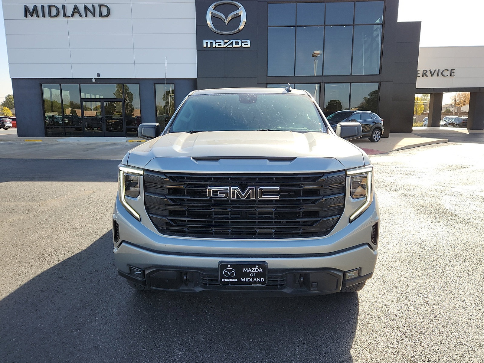 Used 2024 GMC Sierra 1500 Elevation video 2