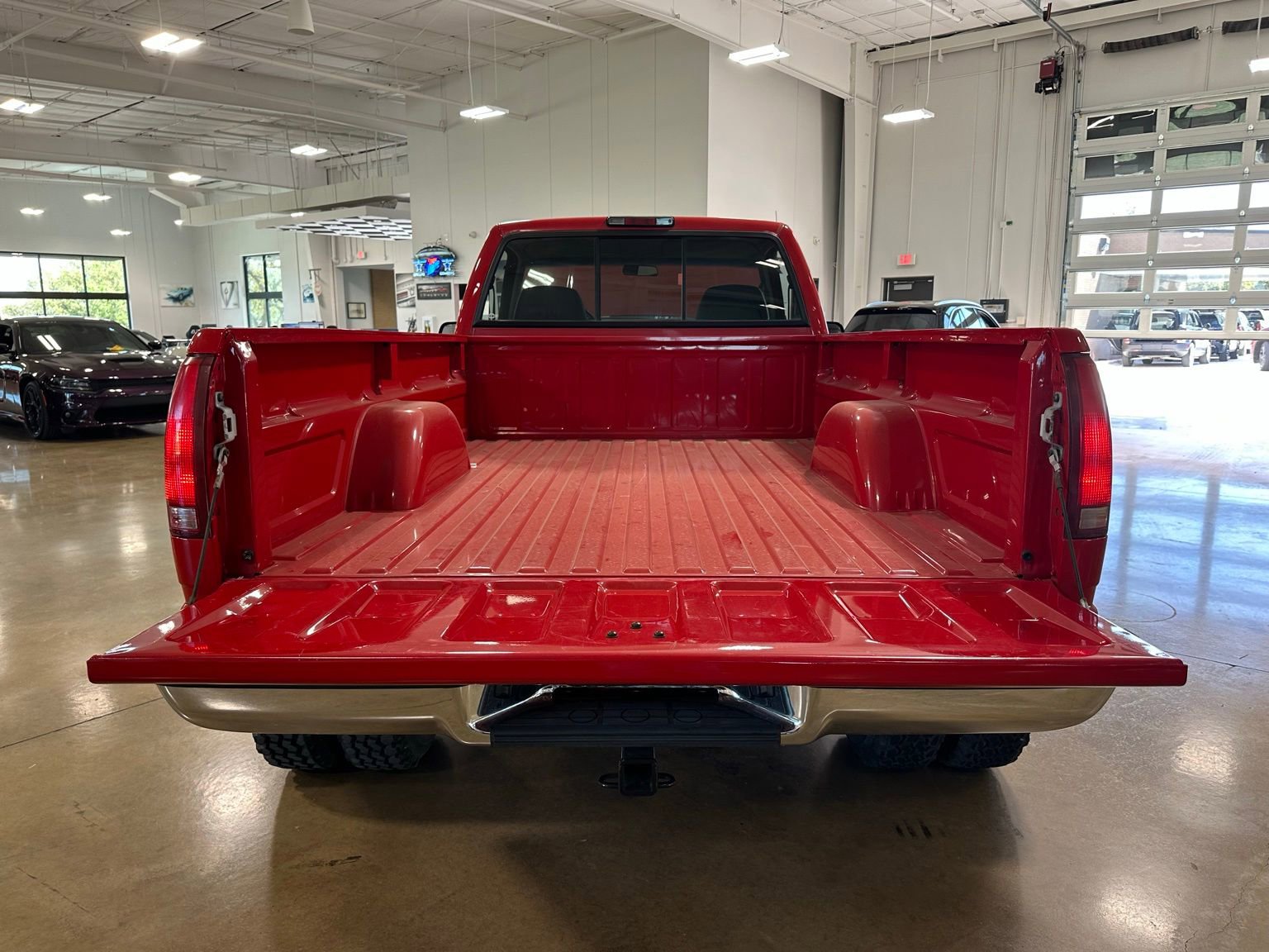 Used 1995 Chevrolet Silverado 3500 4x4 Regular Cab image 28