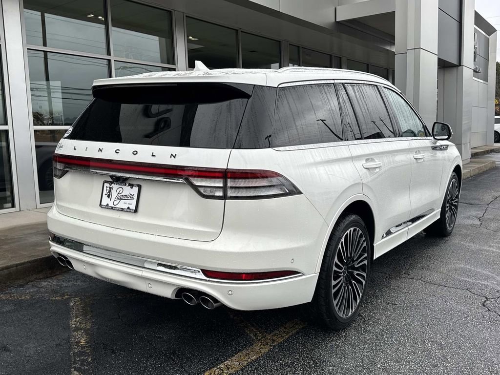 Used 2022 Lincoln Aviator Black Label w/ Dynamic Handling Package image 7