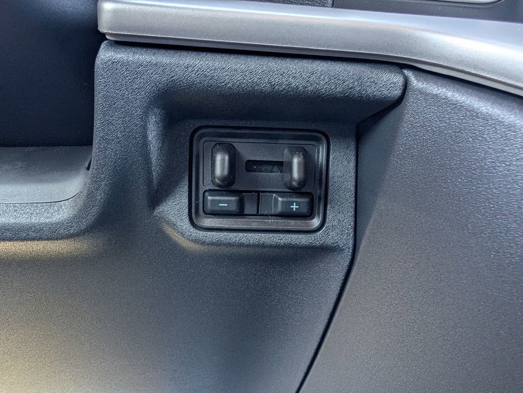 Used 2026 Ford Expedition Max Active RWD image 37