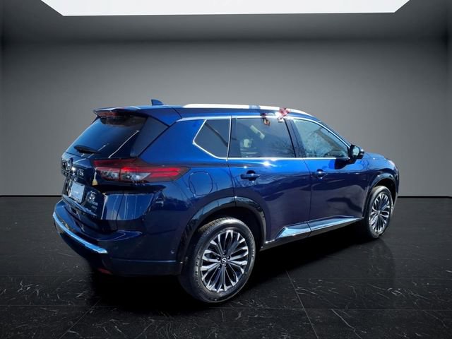 Certified 2024 Nissan Rogue Platinum w/ Platinum Premium Package AWD/4WD image 3