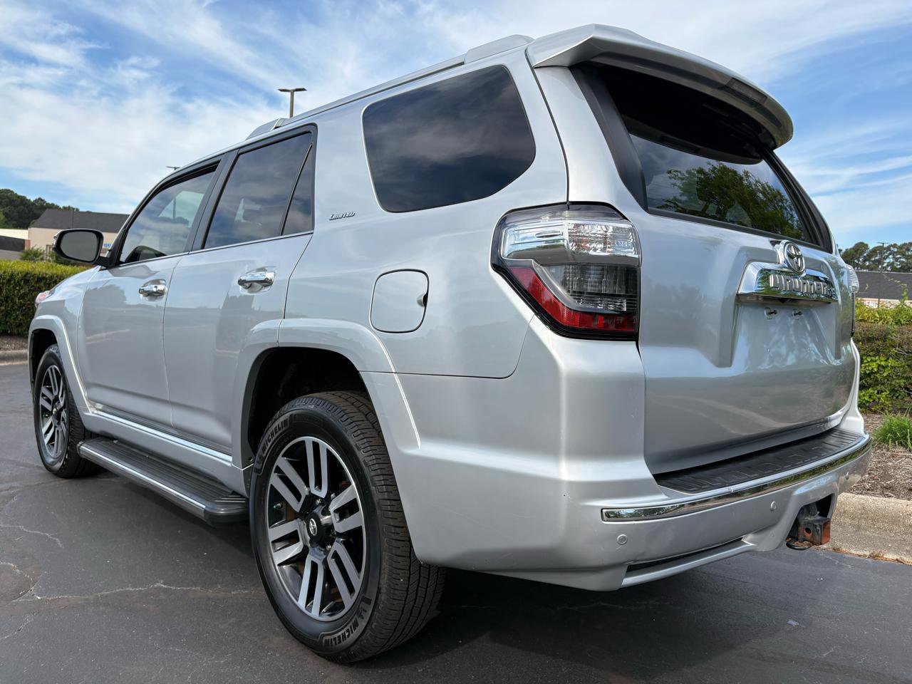 Used 2018 Toyota 4Runner Limited AWD/4WD image 7