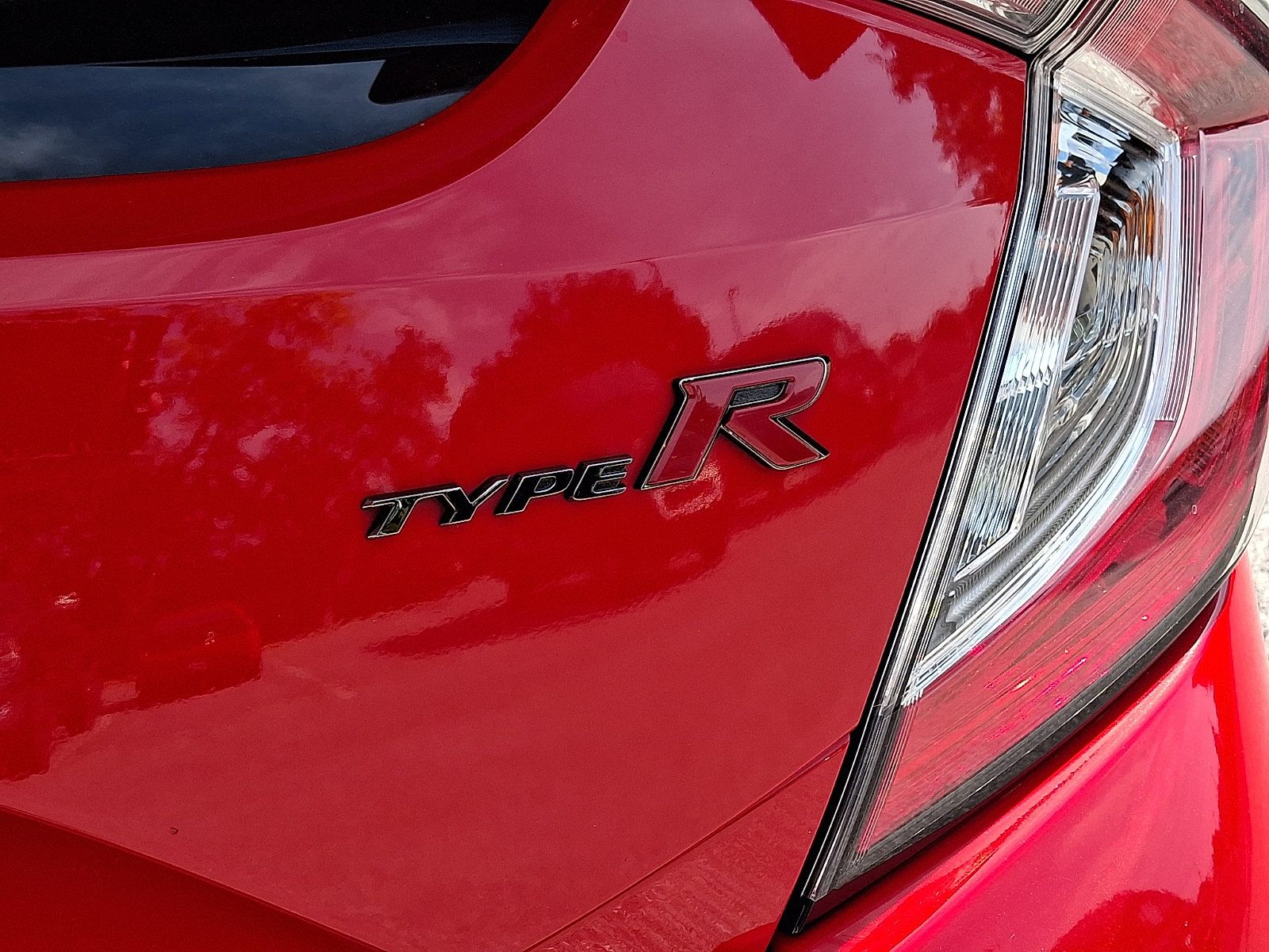 Used 2017 Honda Civic Type R image 32