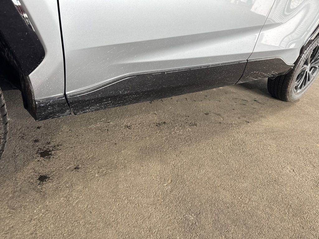 Used 2023 Toyota RAV4 XSE image 6