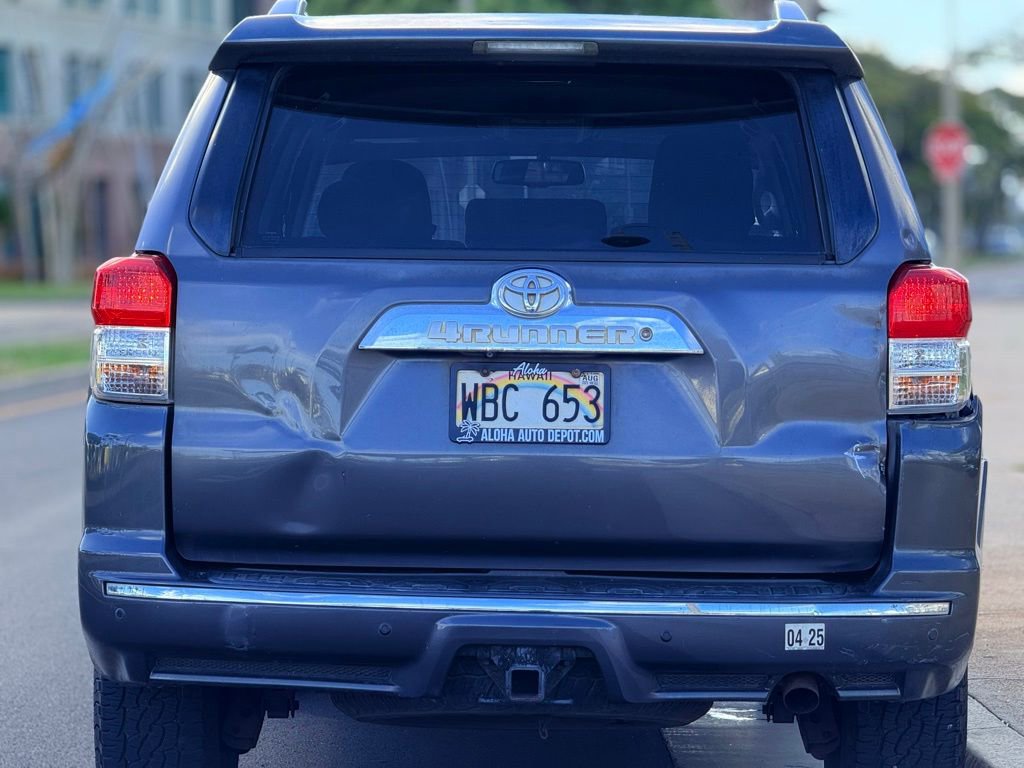 Used 2011 Toyota 4Runner SR5 image 4