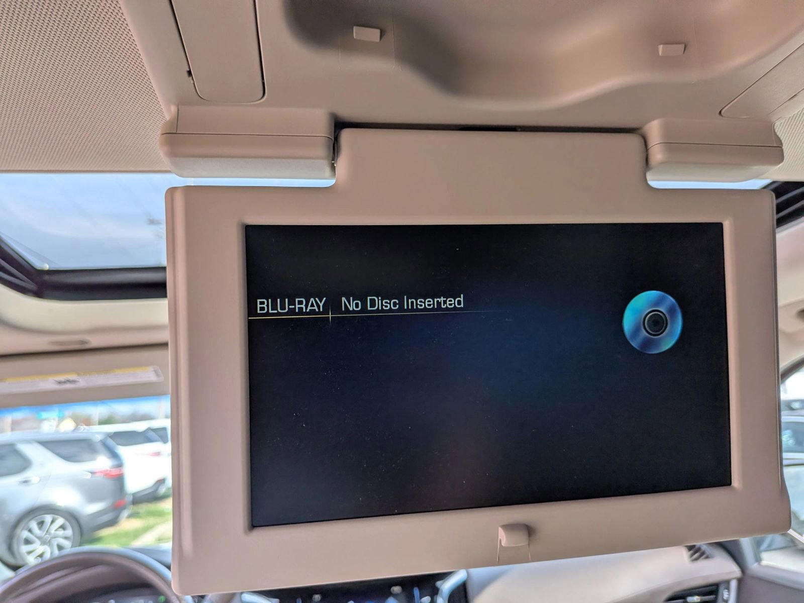 Used 2016 Cadillac Escalade ESV Luxury image 57