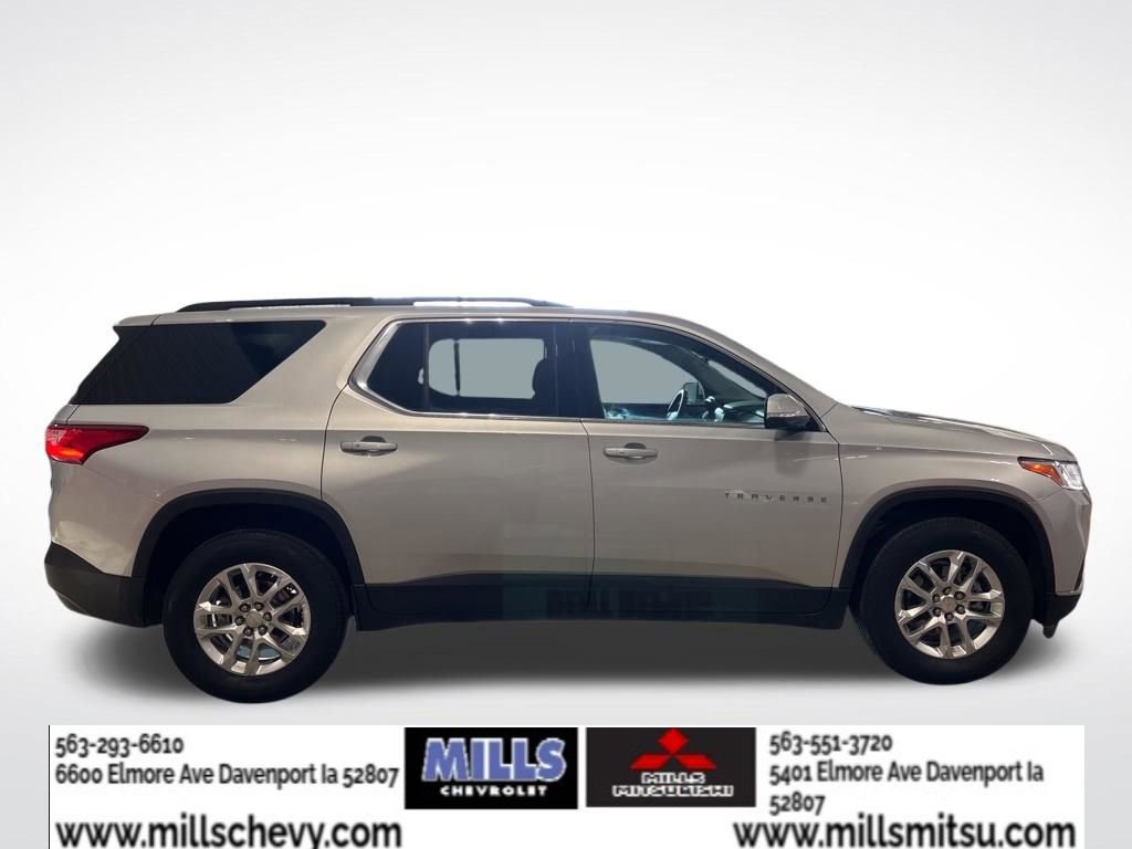 Used 2021 Chevrolet Traverse LT image 4