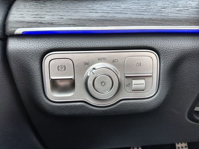 Used 2024 Mercedes-Benz GLS 450 4MATIC image 18
