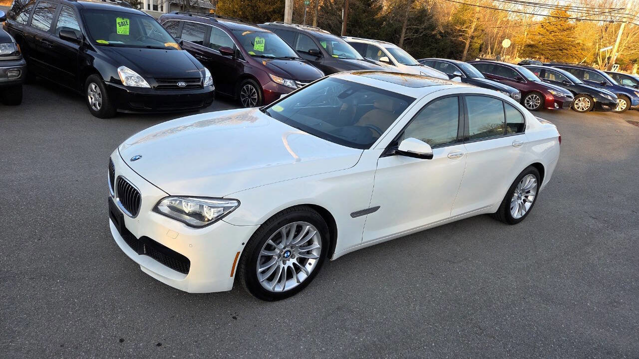 Used 2015 BMW 750i xDrive AWD/4WD image 2