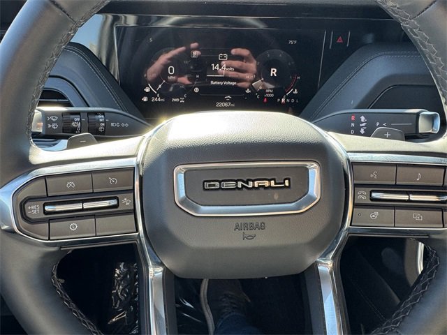 Certified 2025 GMC Yukon XL Denali image 20