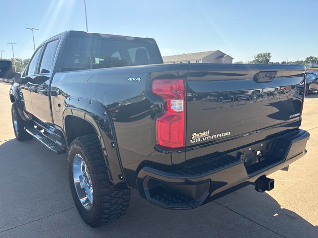 Used 2021 Chevrolet Silverado 2500 Custom w/ Custom Value Package AWD/4WD image 8