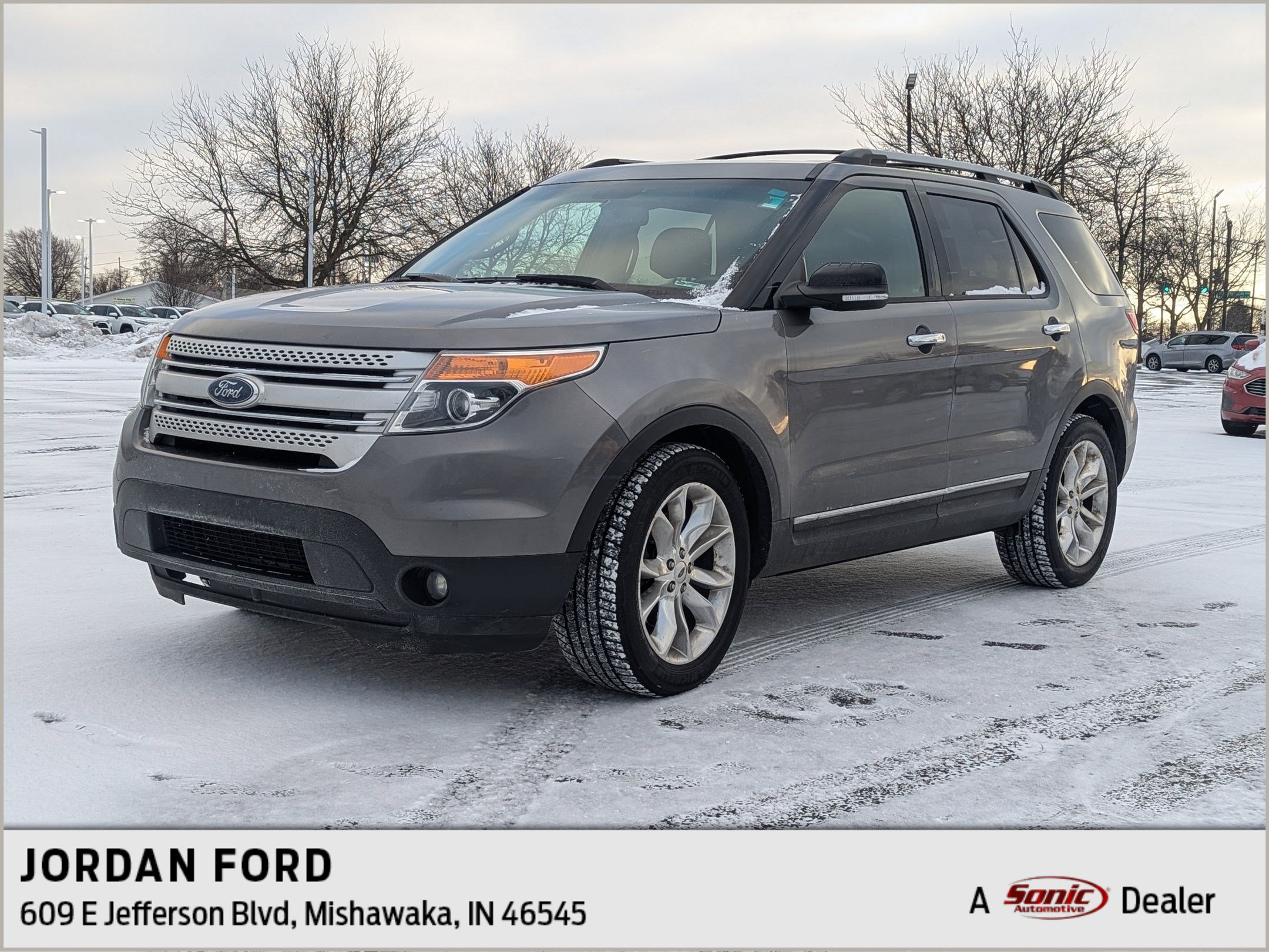 Used 2014 Ford Explorer XLT w/ Equipment Group 202A image 1