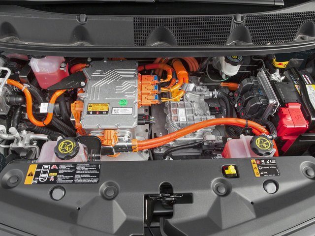 Used 2017 Chevrolet Bolt Premier w/ Driver Confidence II Package FWD image 16