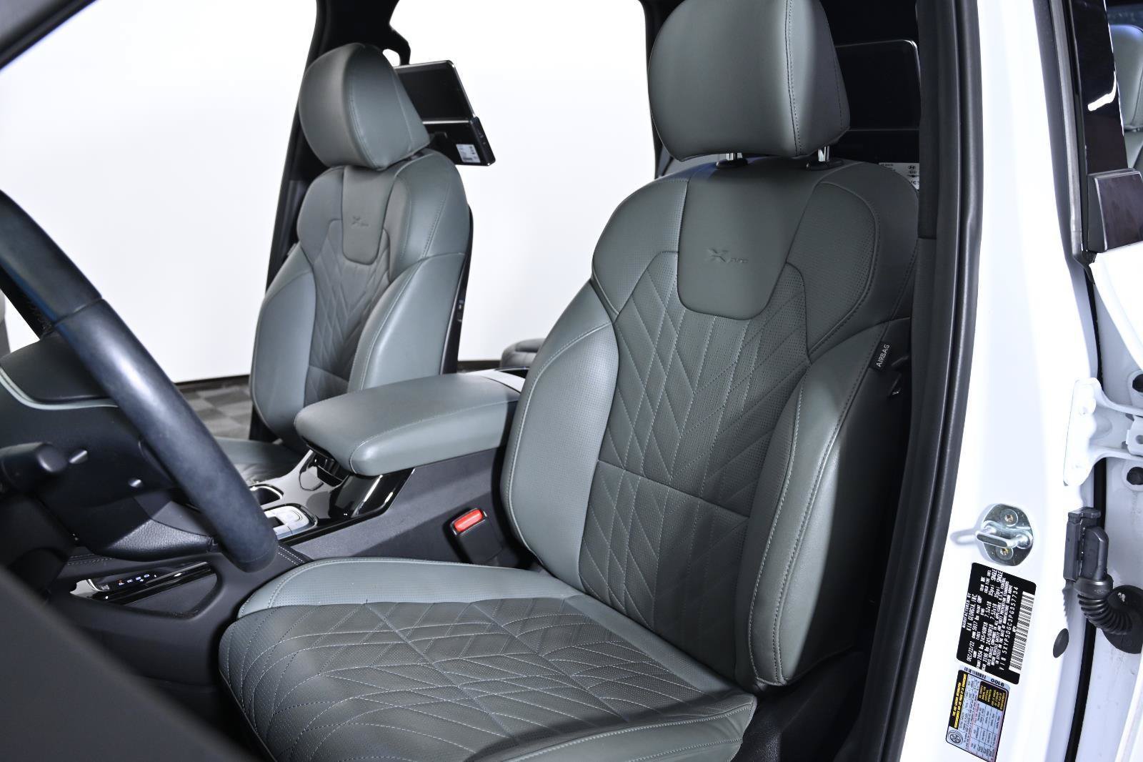 Used 2023 Kia Telluride SX Prestige X-Pro AWD/4WD image 29