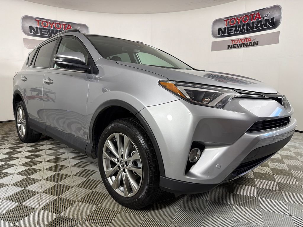 Used 2018 Toyota RAV4 Limited w/ Advanced Technology Package FWD image 1