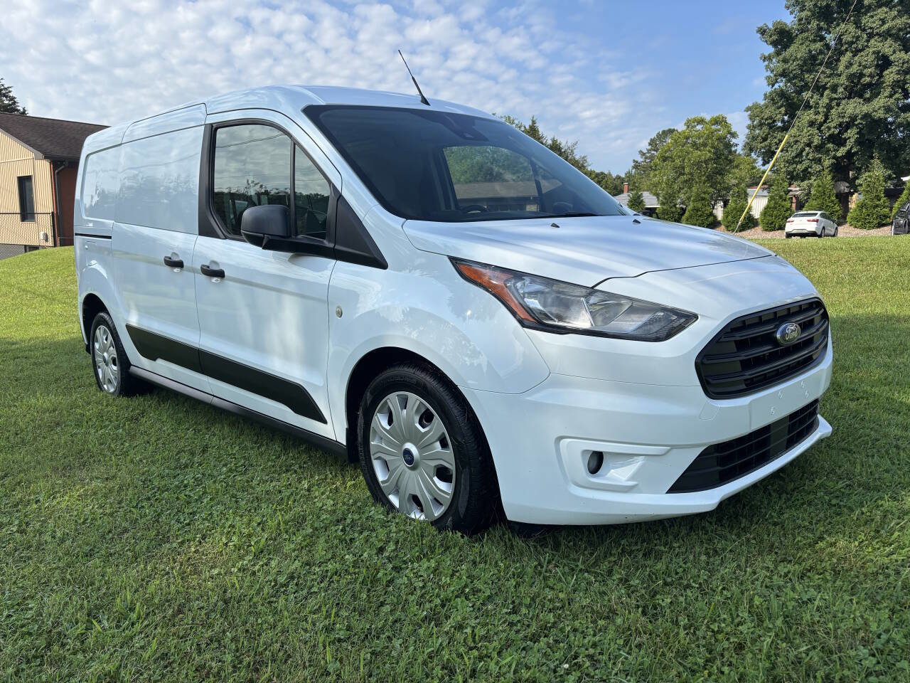 Used 2020 Ford Transit Connect XLT image 5